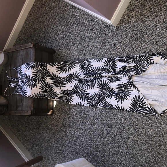 C&C California Dresses & Skirts - High low Maxi dress